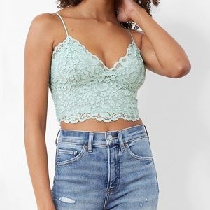 Express lace cropped cami
